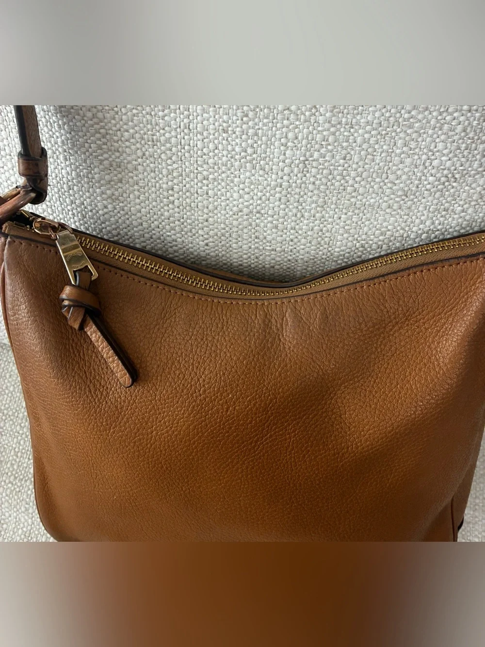 Coach EUC Ellie File Bag Pebbled Leather Crossbody Light Saddle N9G2278-C1648